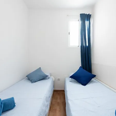 Charming 2 Apartment, 3 Beds-10 Min Walk To Canteras Apartment