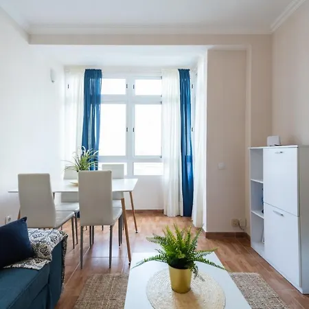 Charming 2 Apartment, 3 Beds-10 Min Walk To Canteras Apartment
